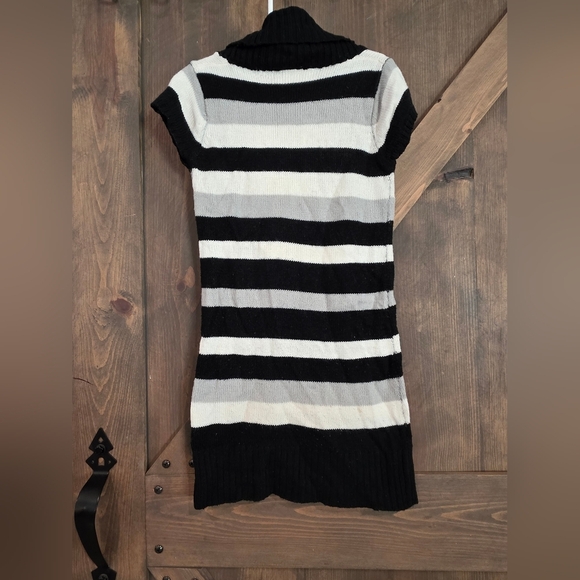 Sweater Dress Bobbie Brooks Girls Size 6/6x - Picture 3 of 3